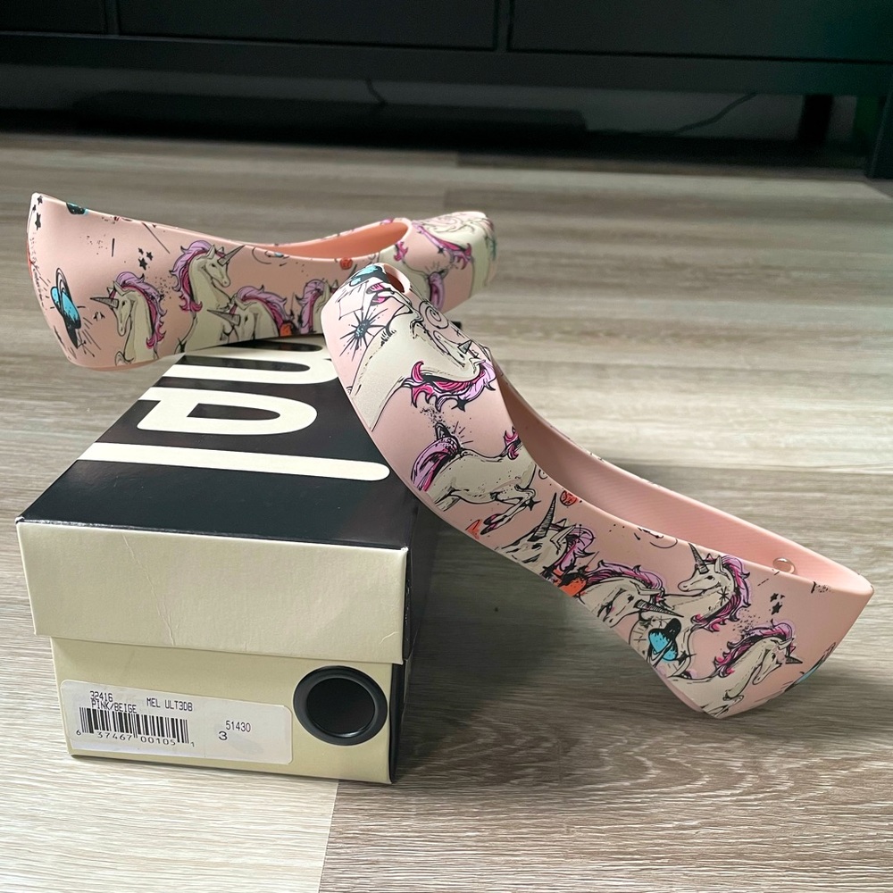 Mel by Melissa Jelly Flats NIB NWT